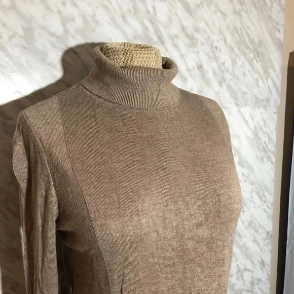 ASOS Knit Turtleneck Sweater Tan Size  8 - Picture 3 of 6